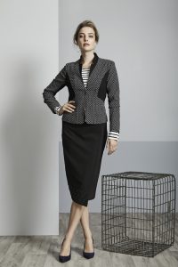 Fetts Boutique Verge LABELS IMAGE 3